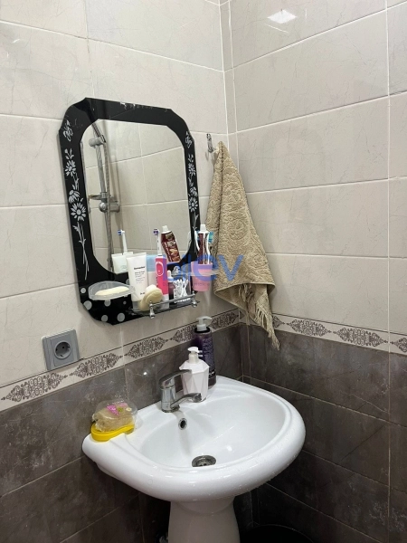 Satış 3 otaqlı Yeni Tikili bina evi  100m², Bakı