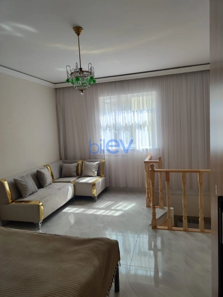 Aylıq Kirayə 2 otaqlı Köhnə Tikili bina evi  50m², Bakı