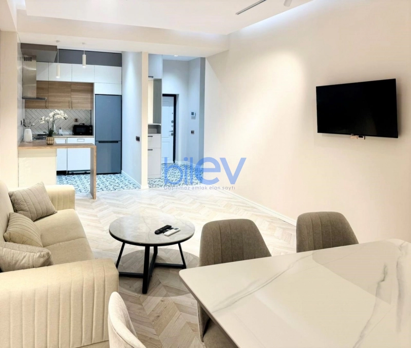 Aylıq Kirayə 2 otaqlı Yeni Tikili  83m², Bakı