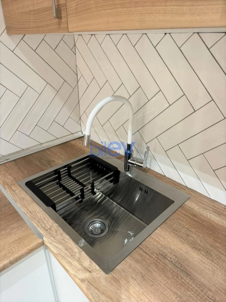 Aylıq Kirayə 2 otaqlı Yeni Tikili  83m², Bakı