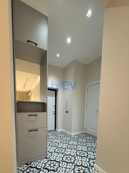Aylıq Kirayə 2 otaqlı Yeni Tikili  83m², Bakı