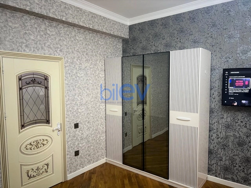 Aylıq Kirayə 2 otaqlı Yeni Tikili  90m², Bakı