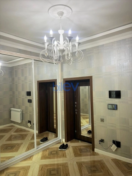 Aylıq Kirayə 2 otaqlı Yeni Tikili  90m², Bakı