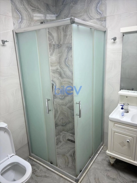 Aylıq Kirayə 2 otaqlı Yeni Tikili  90m², Bakı