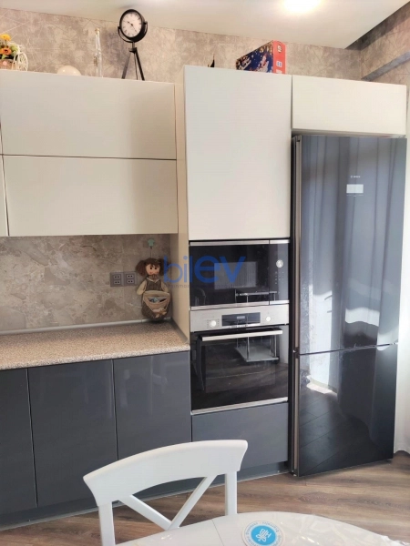 Aylıq Kirayə 2 otaqlı Yeni Tikili  130m², Bakı