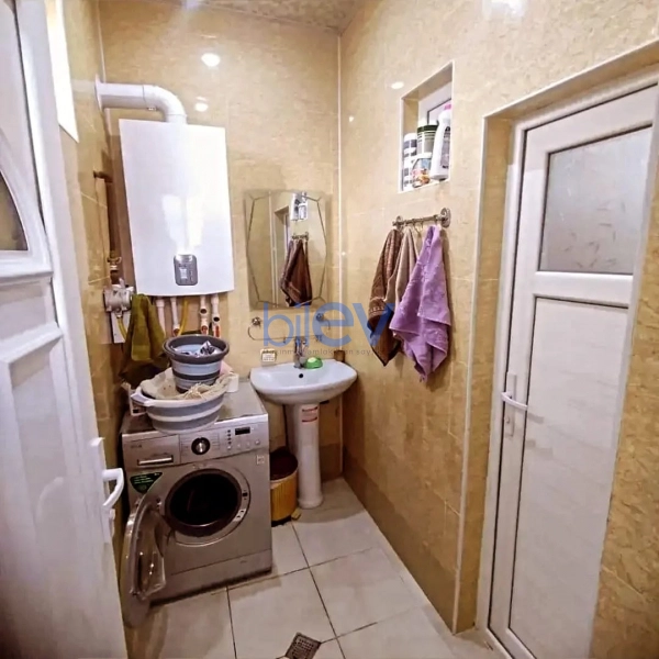Satış 7 otaqlı Həyət evi  320m², Naxçıvan MR