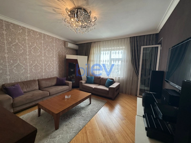 Aylıq Kirayə 3 otaqlı Yeni Tikili  110m², Bakı