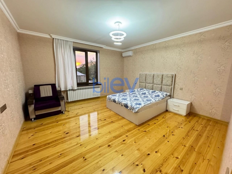 Günlük Kirayə 5 otaqlı Bağ evi  200m², Şəki