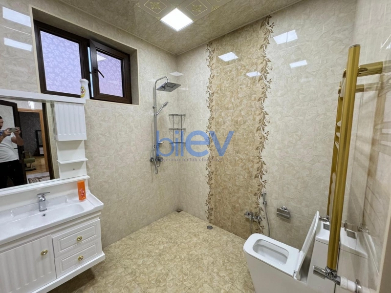Günlük Kirayə 5 otaqlı Bağ evi  200m², Şəki