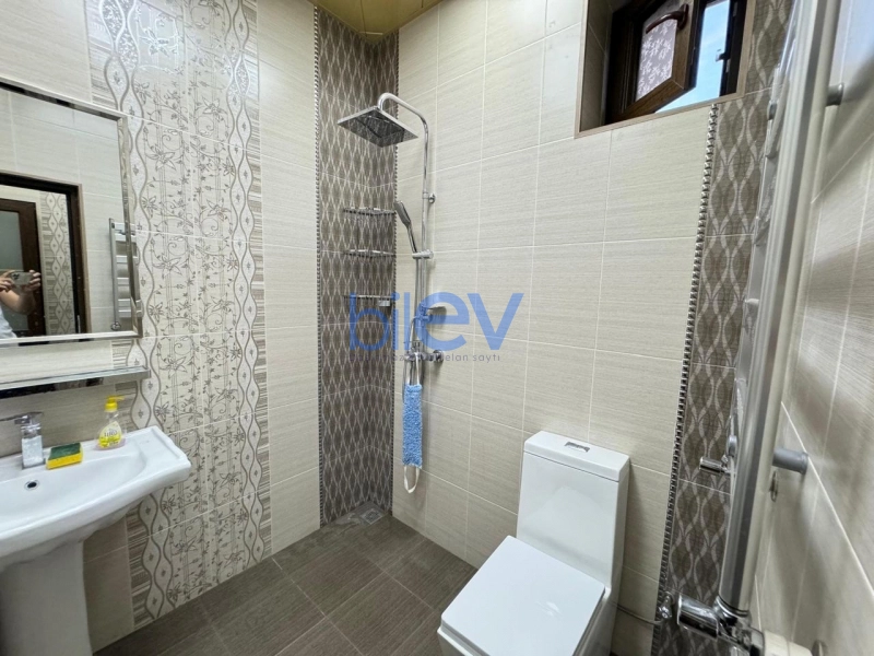 Günlük Kirayə 5 otaqlı Bağ evi  200m², Şəki