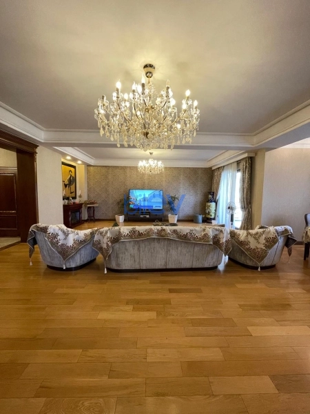 Satış 5 otaqlı Yeni Tikili bina evi  395m², Bakı