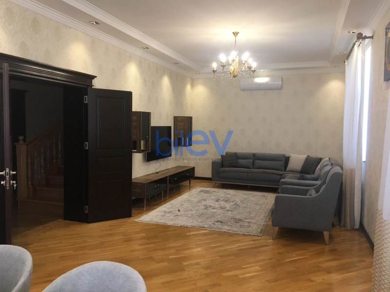 Satış 5 otaqlı Həyət evi  200m², Bakı