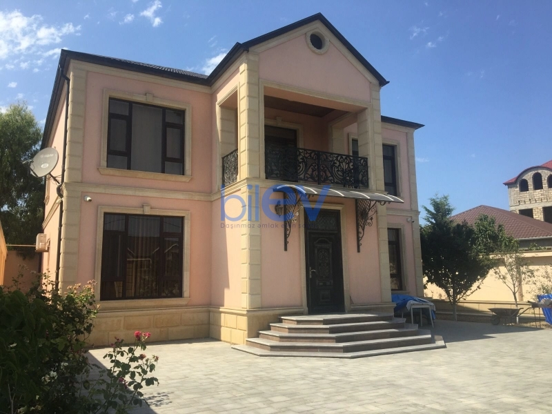 Satış 5 otaqlı Həyət evi  200m², Bakı