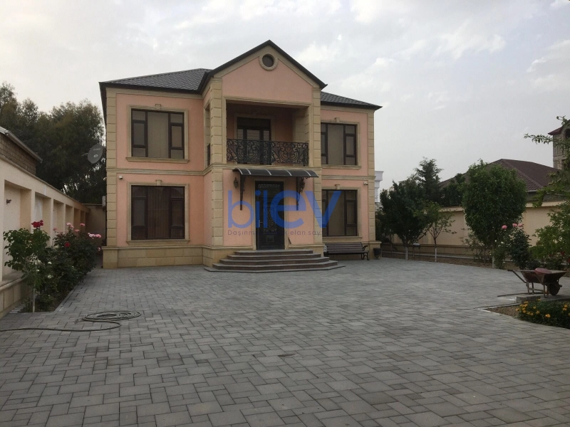 Satış 5 otaqlı Həyət evi  200m², Bakı