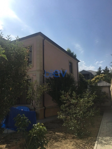 Satış 5 otaqlı Həyət evi  200m², Bakı