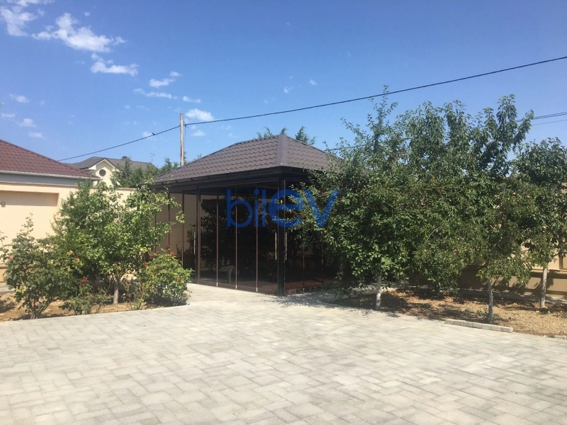 Satış 5 otaqlı Həyət evi  200m², Bakı