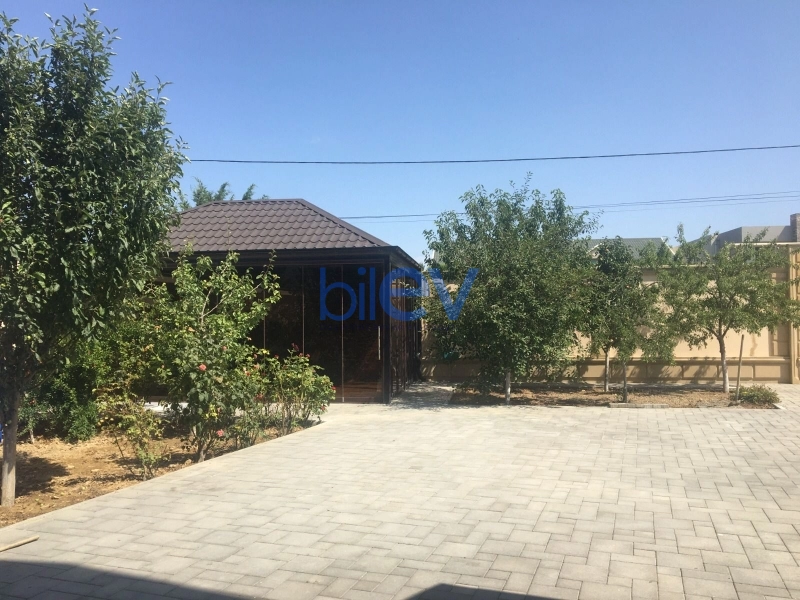 Satış 5 otaqlı Həyət evi  200m², Bakı