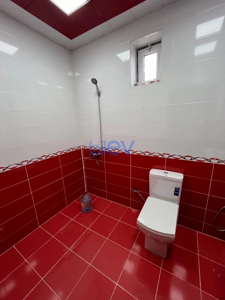 Satış 7 otaqlı Həyət evi  200m², Bakı