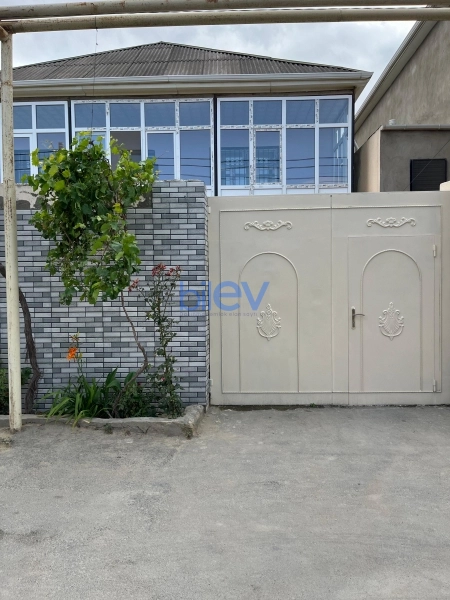 Satış 7 otaqlı Həyət evi  200m², Bakı