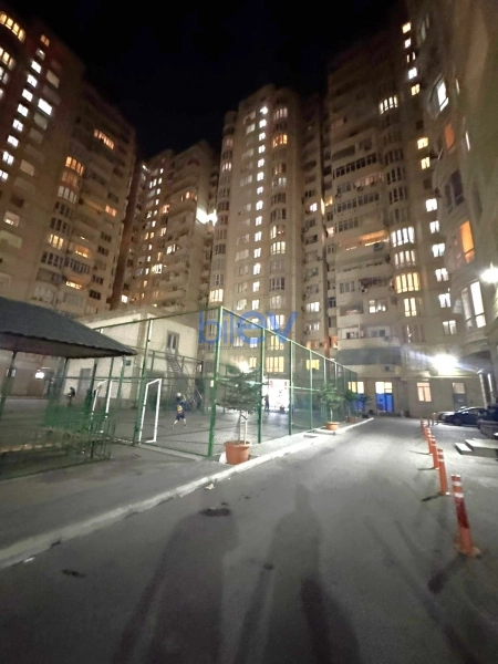 Satış 3 otaqlı Yeni Tikili  130m², Bakı