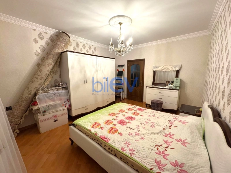 Satış 3 otaqlı Yeni Tikili  130m², Bakı