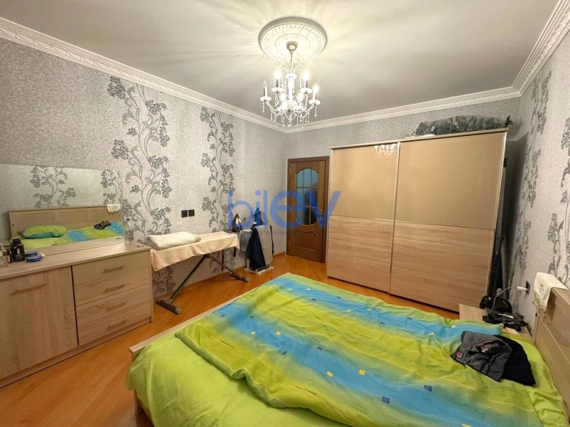 Satış 3 otaqlı Yeni Tikili  130m², Bakı