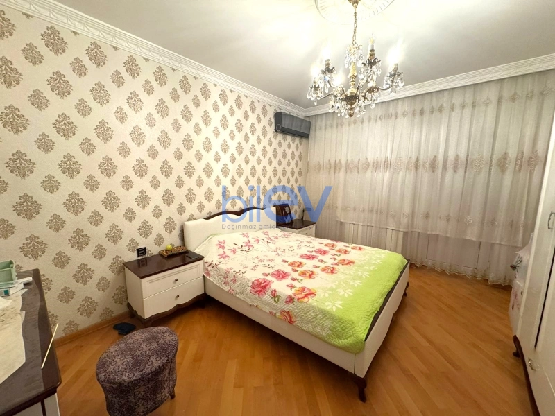 Satış 3 otaqlı Yeni Tikili  130m², Bakı