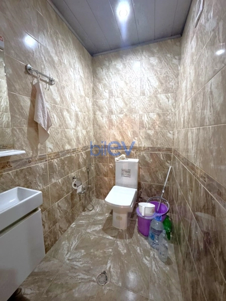 Satış 3 otaqlı Yeni Tikili  130m², Bakı