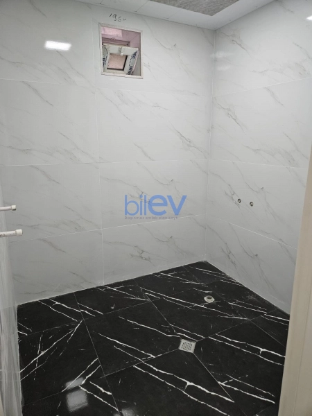 Satış 7 otaqlı Həyət evi  240m², Bakı
