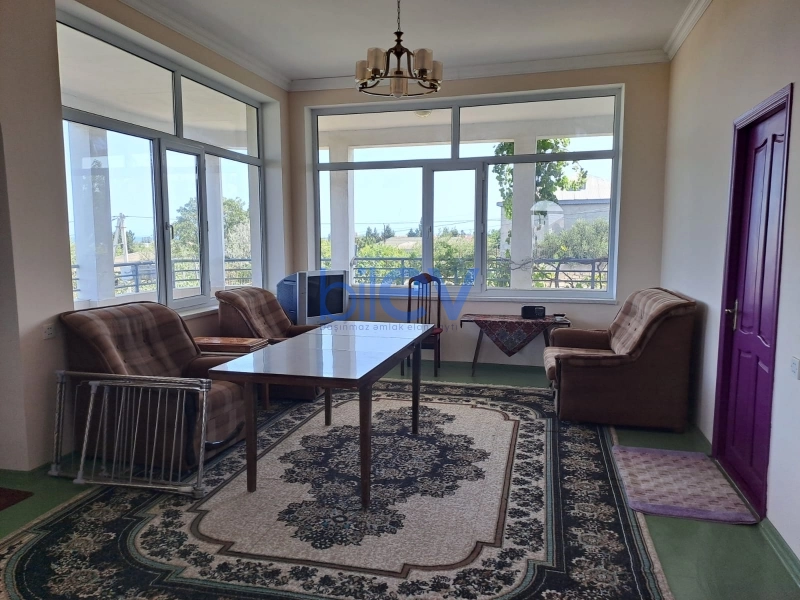 Satış 5 otaqlı Həyət evi  202m², Bakı