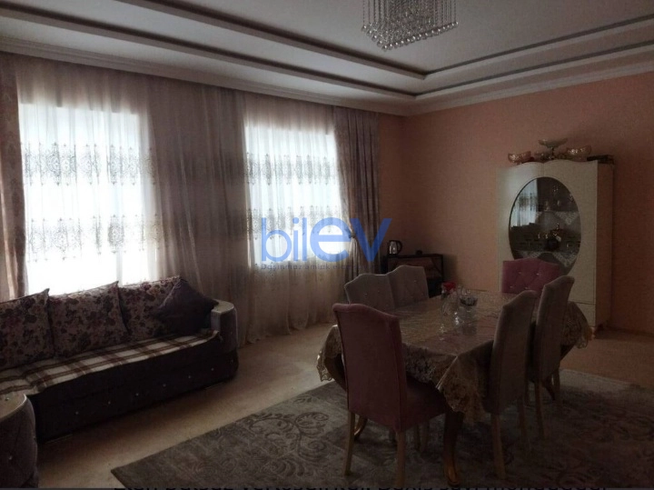 Satış 4 otaqlı Köhnə Tikili  120m², Bakı
