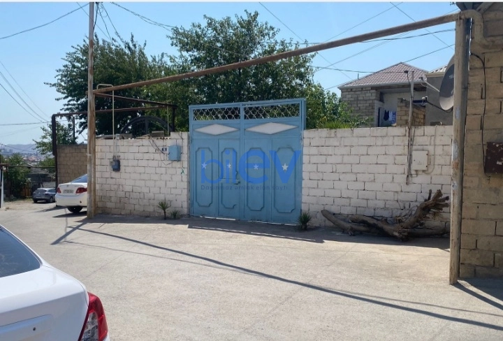 Satış 4 otaqlı Köhnə Tikili  120m², Bakı