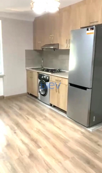 Aylıq Kirayə 2 otaqlı Köhnə Tikili bina evi  45m², Bakı