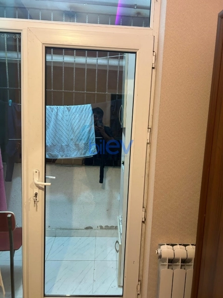 Aylıq Kirayə 2 otaqlı Köhnə Tikili bina evi  50m², Bakı