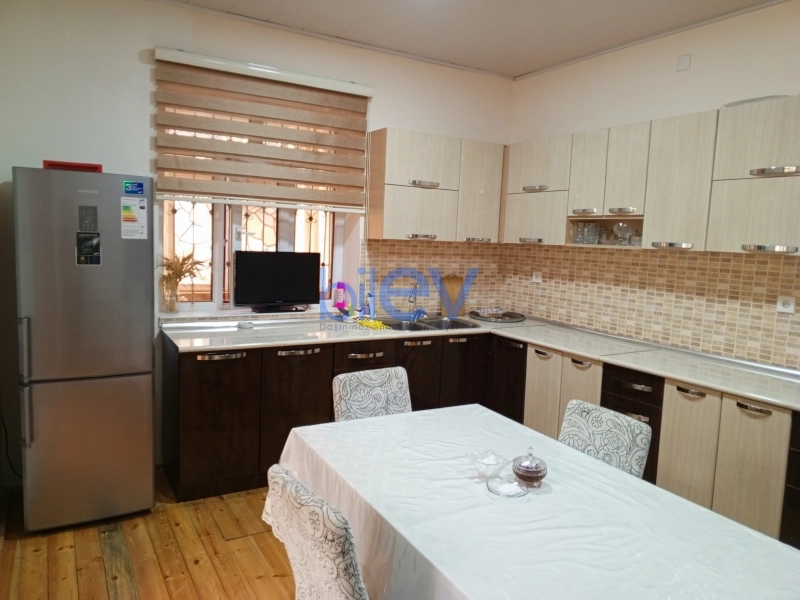 Günlük Kirayə 5 otaqlı Villa  180m², Qəbələ