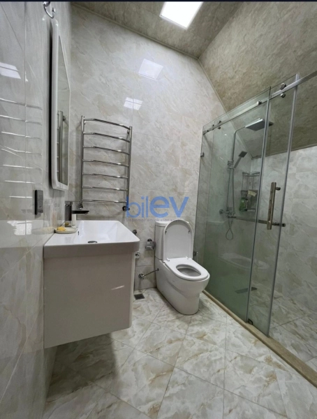 Günlük Kirayə 6 otaqlı Bağ evi  250m², Bakı