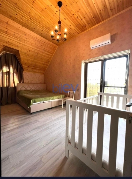 Günlük Kirayə 6 otaqlı Bağ evi  250m², Bakı