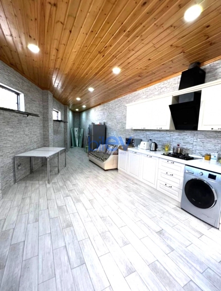 Günlük Kirayə 6 otaqlı Bağ evi  250m², Bakı