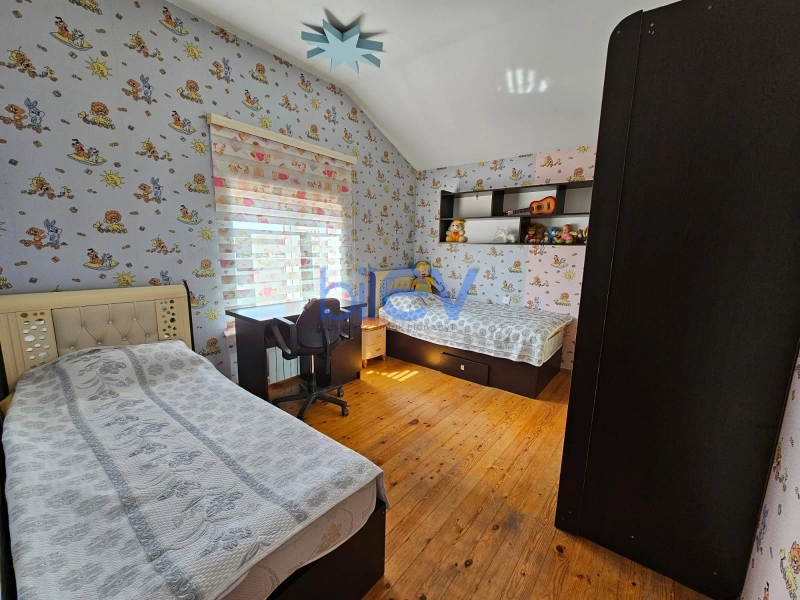 Aylıq Kirayə 5 otaqlı Bağ evi  250m², Bakı