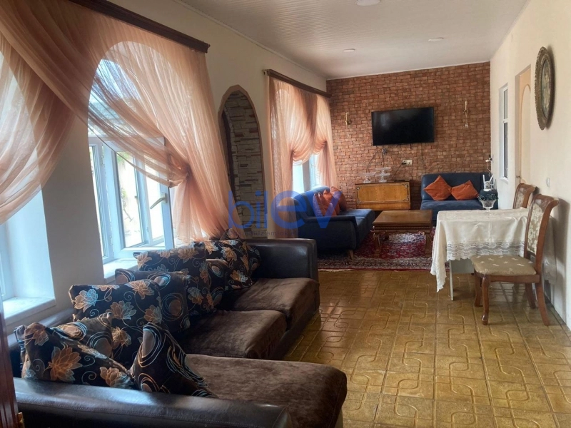 Günlük Kirayə 4 otaqlı Bağ evi  120m², Bakı