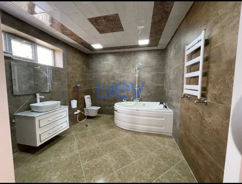 Günlük Kirayə 3 otaqlı Bağ evi  120m², Bakı