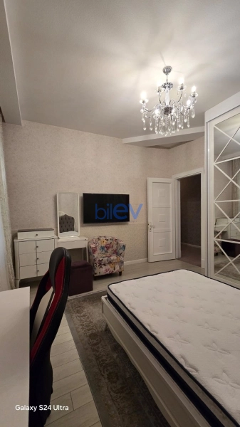 Aylıq Kirayə 6 otaqlı Bağ evi  350m², Bakı
