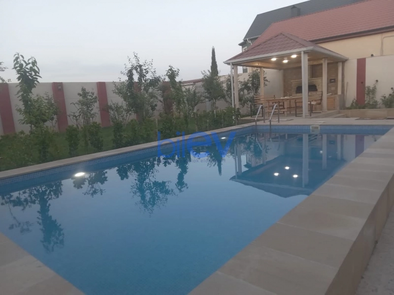 Aylıq Kirayə 4 otaqlı Bağ evi  160m², Bakı