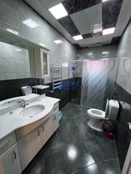 Aylıq Kirayə 4 otaqlı Bağ evi  160m², Bakı