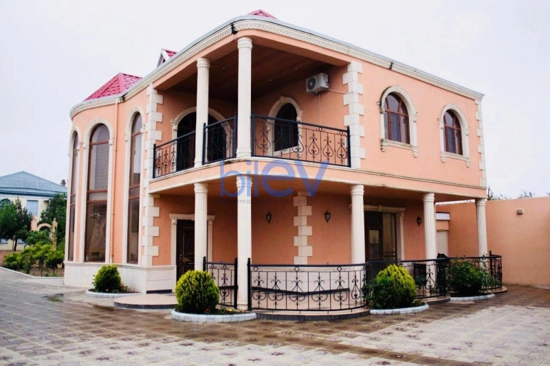 Günlük Kirayə 5 otaqlı Bağ evi  300m², Bakı
