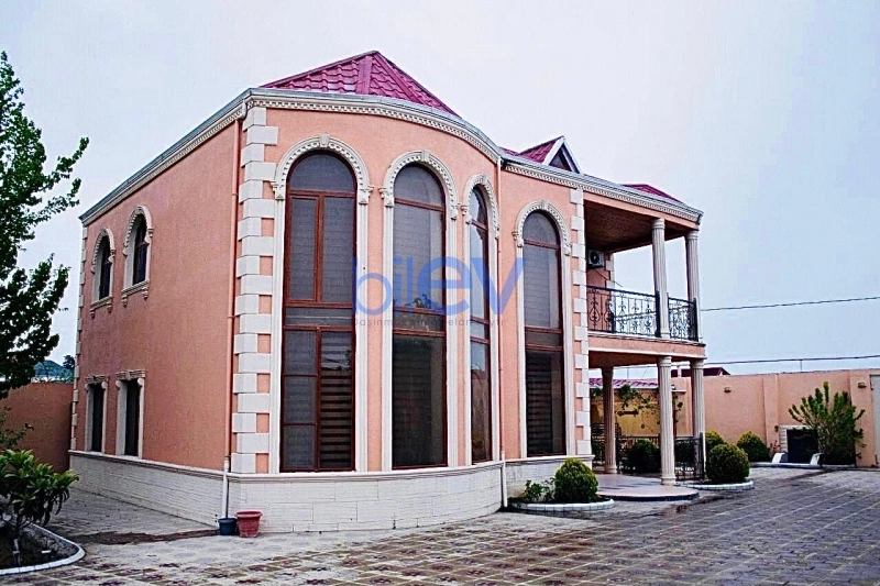 Günlük Kirayə 5 otaqlı Bağ evi  300m², Bakı