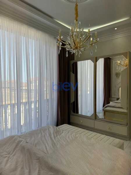Aylıq Kirayə 4 otaqlı Bağ evi  200m², Bakı