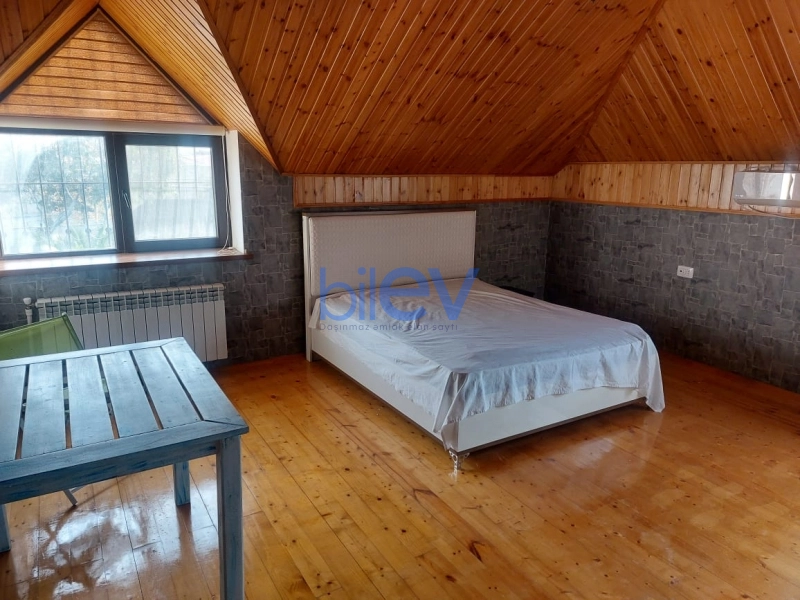 Aylıq Kirayə 6 otaqlı Bağ evi  220m², Bakı