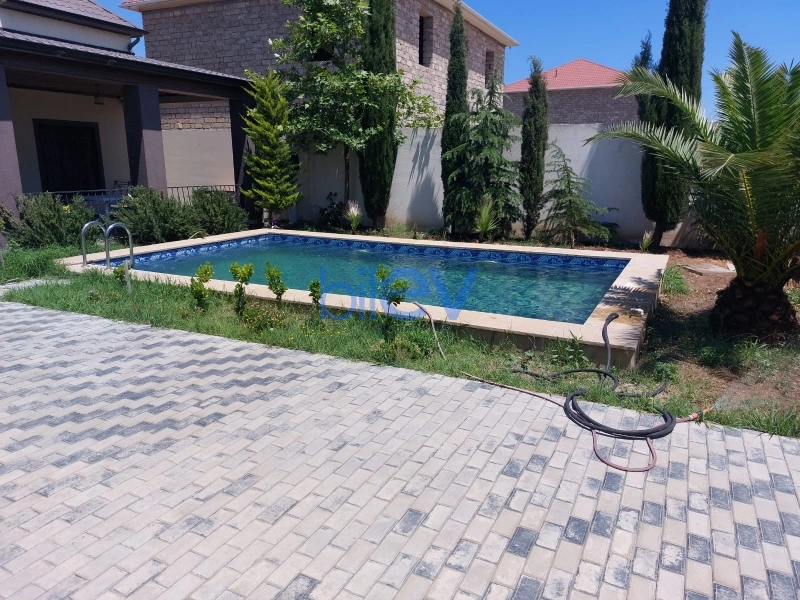 Aylıq Kirayə 6 otaqlı Bağ evi  220m², Bakı