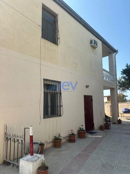 Aylıq Kirayə 4 otaqlı Bağ evi  100m², Bakı
